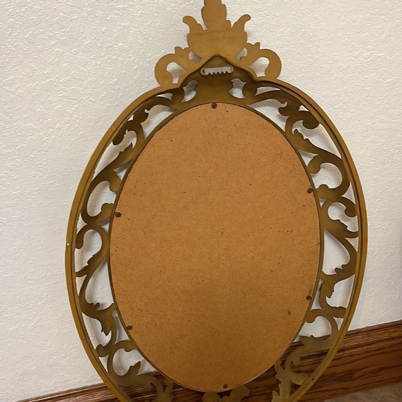 Vintage Syroco Style Resin Oval Gold Ornate Mirror MCM - Picture 7 of 11